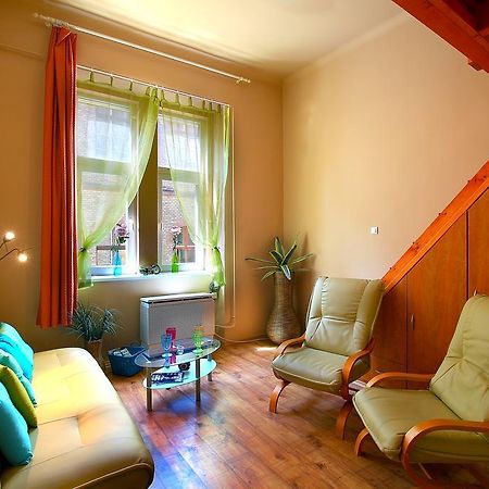 R7 Apartment Budapest Bagian luar foto