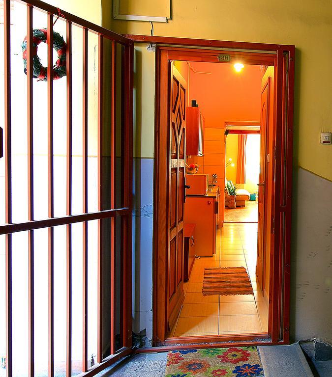 R7 Apartment Budapest Bagian luar foto
