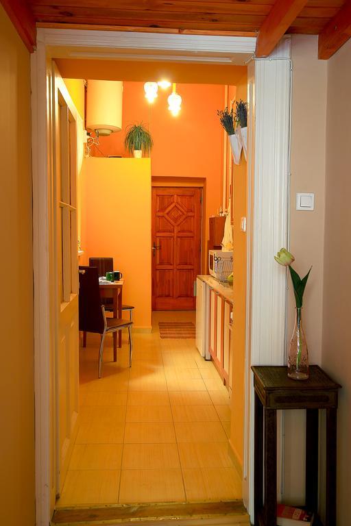 R7 Apartment Budapest Ruang foto