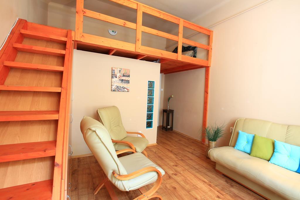 R7 Apartment Budapest Ruang foto